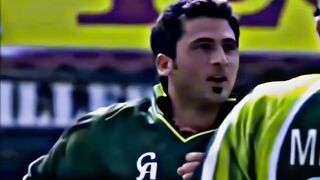 Junaid khan bowling against Indian batting line