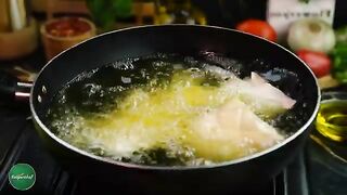 How to make Cheesy_Chicken_Lifafa_-_The_Perfect_Iftar_Snack_by_SooperChef(