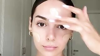 حاجات بسيطه زي دية
