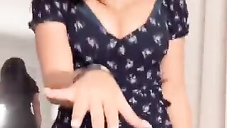 girl Sofia Ansari tik tok videos Sofia Ansari instagram reels Sofia Ansari latest video part-2 kachabadam