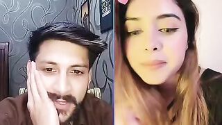 YouCut_meghhaa kaour live Pakistan boy VS INDIAN ITEMS GIRLS