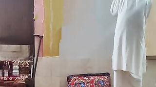 بہت ہی خوبصورت آواز میں آذان
