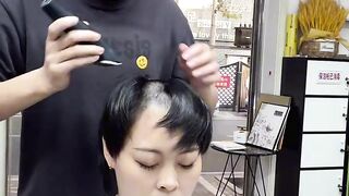 Funny hair style ????