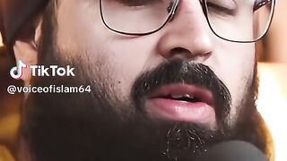 Apni zuban  ko kabo me rakho