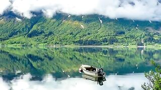 Subscribe to this page to break the fast with me in Switzerland.