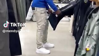 African man be like