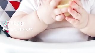 Baby & lemon