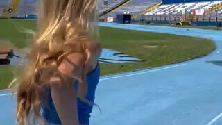 Sportswoman on a jog❤️