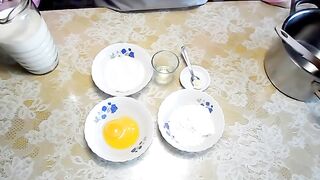 طريقه عمل الكريمه البيضاء المنزليه - المطبخ التونسي - Tunisian Cuisine.