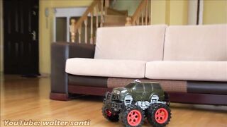 Cat Riding A Monster Truck On A Treadmill !!