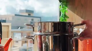 Making Arabian passta with mayoneze