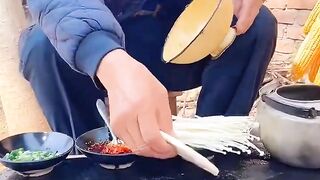 Chinese Grilled burger with mashroom