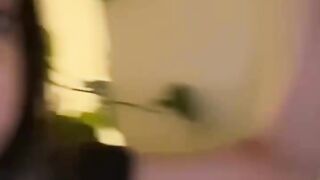 لما البنت تشغل مخها كارسة