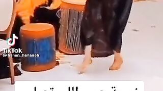اضحك????????