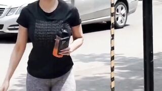 Malaika Arora Spotted at Yoga In Bandra #malaikaarora #short #shorts #trending #viral #bollywood #viralshorts
