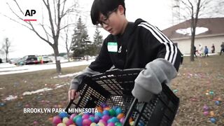 Minnesotans celebrate Easter with egg hunt.