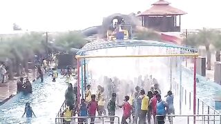 Bee town water park