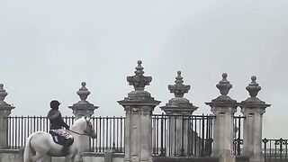 Earl Spencer's daughter does Easter egg hunt while riding a horse