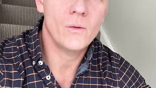 Scott Miller gets emotional reminiscing about his late dog Betty