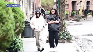 Emily Ratajkowski steps out in warm winter attire for lunch