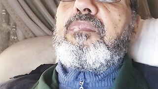 ستكون فتن، القاعد فيها خير من القائم، والقائم فيها خير من الماشي