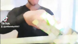 Tiktok video