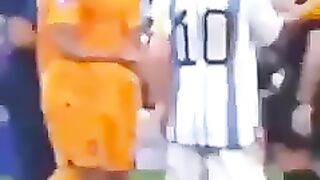 Messi vs vendijik