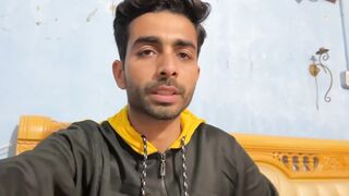 Ye Kam Hamare Khandan Me Pehli Dafa Ho Raha Hai