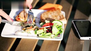 Eat Wisely, Stay  Healthy