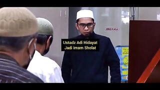 Merdunya Lantunan Ust. Adi Hidayat Jadi Imam