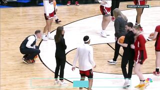 3-point line incorrectly drawn before Elite Eight women's games.