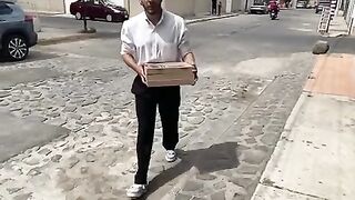 Le hizo una broma a su mejor trabajador para regalarle un auto nuevo ❤️.