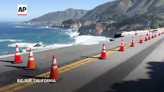 Giant chunk of California’s Highway 1 collapses.