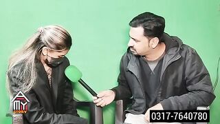 Modal Banny Ka Showk Larki K Sath Kia Huwa