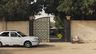 حق عرب _ زيارتين غير متوقعين لعرب، واحده بس منهم على هواه