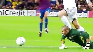 Player vs goalkeeper