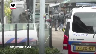 Dutch hostage situation ends after man leaves nightclub and is detained.