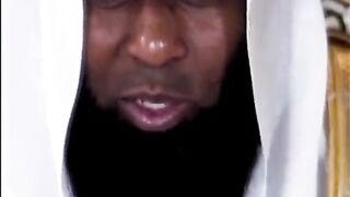 عن النبى صلى الله عليه وسلم