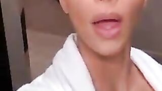 Kim Kardashian makeup tips