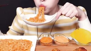 cr__@gongsam_table______#asmr_#mukbang_#asmrmukbang_#eating_#eatingshow_#asmreating_#asmreatingsounds_#mouthsounds_#asmreatingshow_#eatingvideo