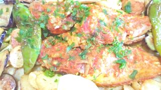 طريقة تحضير وجبة حوت. سمك ولا اروع من تقديم مطبخ التونسي زكية -Préparer repas poisson SCORPION FISH