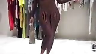 Kim Kardashian new outfit