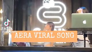 Live van