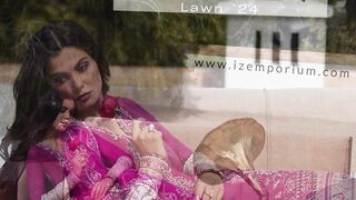 pakistani fashion designer