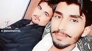 Having fum