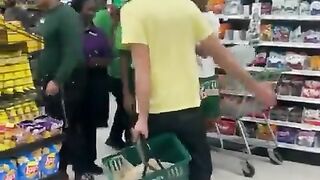 Racist man at grocery store quickly finds out