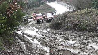 TOYOTA LAND CRUISER Movie