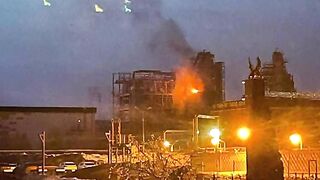 АТАКА НА ДРОНОВЕ В НПЗ НИЖНЕКАМСК  ТАТАРСТАН