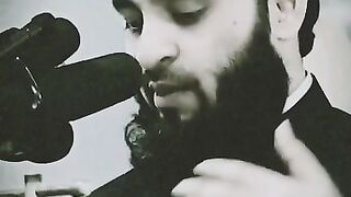 আপনাকে কিপটামি করতে কইছে কে।