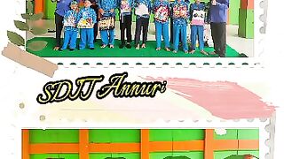 Berbagi parcel sekolah